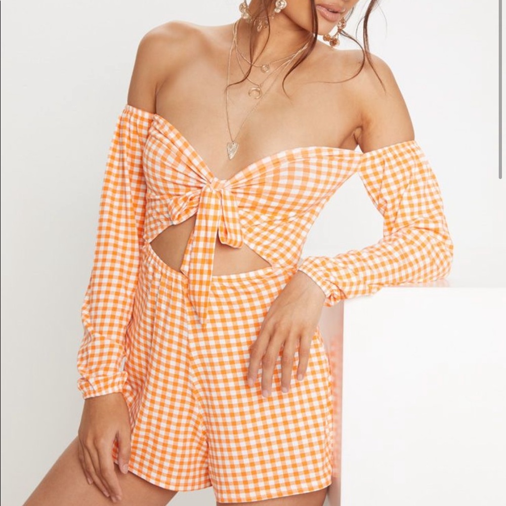Play suit